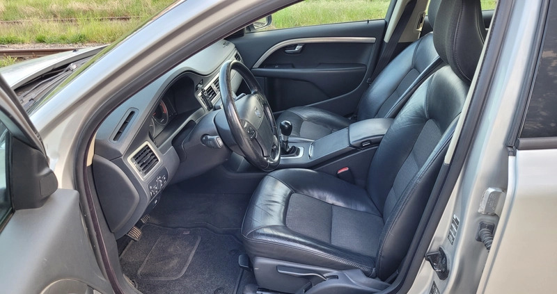 Volvo V70 cena 18000 przebieg: 425000, rok produkcji 2008 z Góra małe 232
